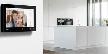 Gira Wohnungsstation bei 3E-GmbH Elektrotechnik & Erneuerbare Energien in Römhild