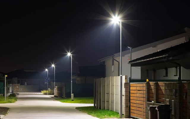 LED-Straßen­beleuchtung bei 3E-GmbH Elektrotechnik & Erneuerbare Energien in Römhild