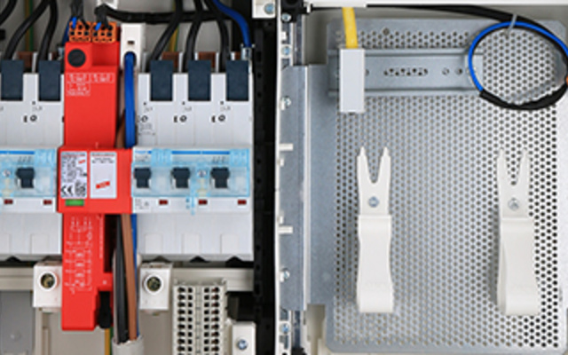 Hausanschluss, Zähler und Unterverteiler bei 3E-GmbH Elektrotechnik & Erneuerbare Energien in Römhild